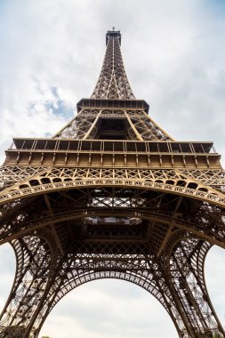 Paris 'teki Eyfel Kulesi