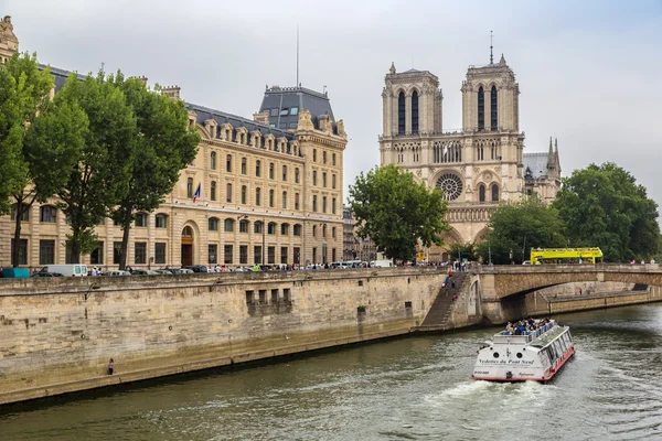 Szajna és a Notre-Dame — Stock Fotó