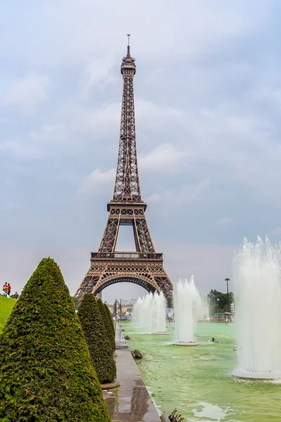 Eiffel tower in Paris — Stock Photo, Image