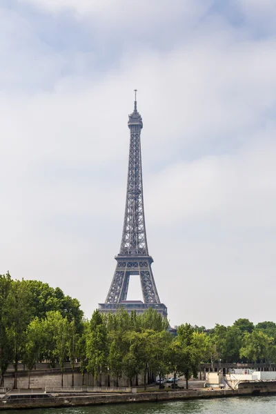 Seine a Eiffelova věž — Stock fotografie