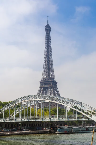 Seine ve Eyfel Kulesi — Stok fotoğraf