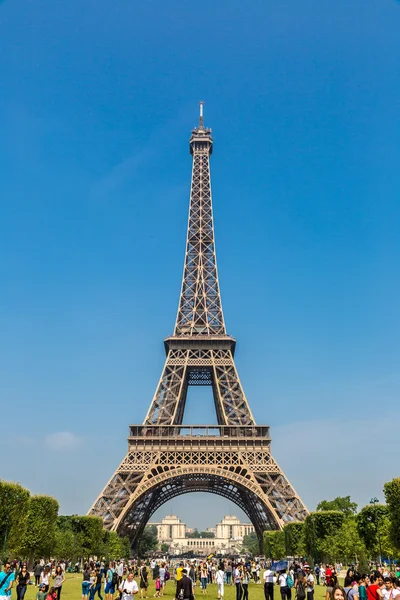 Eiffel tower in Paris — Stock Photo, Image