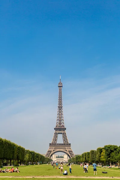 Eiffel torony Párizsban — Stock Fotó