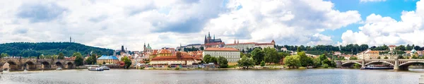 Paysage urbain de Prague. — Photo