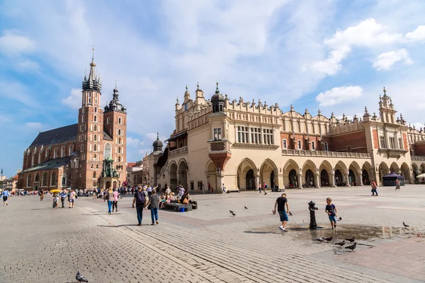 St. Mary Kilisesi Krakow 'da. — Stok fotoğraf