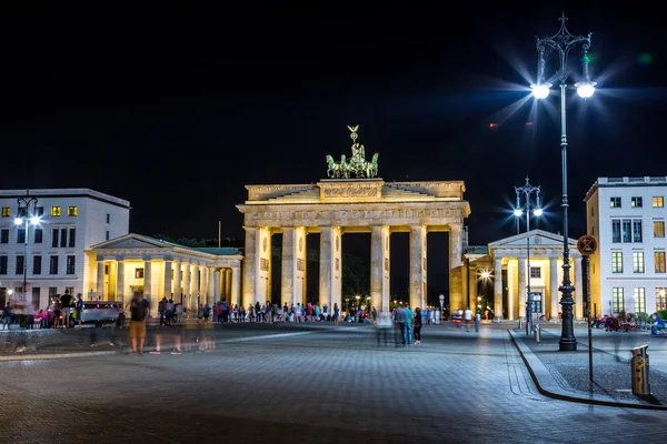 Brandenburg gate at night — Stock Photo, Image