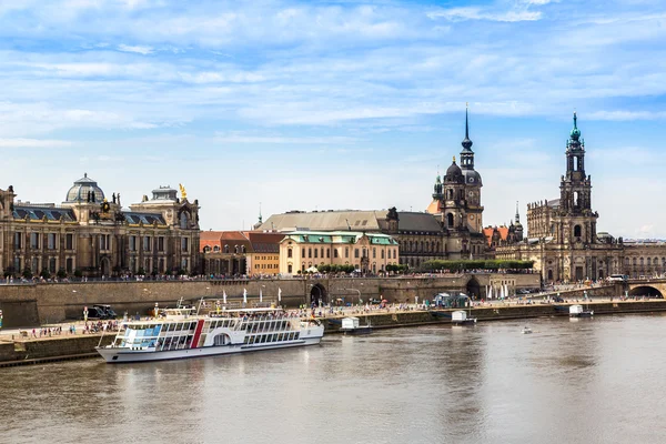 Panoramaudsigt over Dresden - Stock-foto