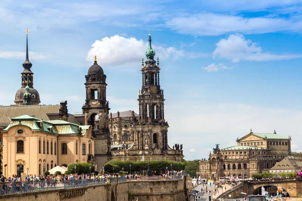 Dresden an einem schönen Sommertag — Stockfoto