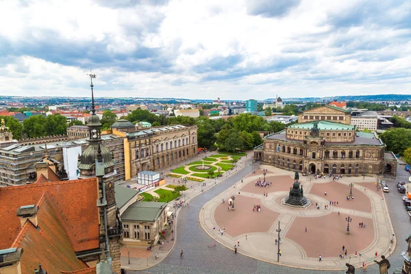 Semper Opernhaus — Stockfoto