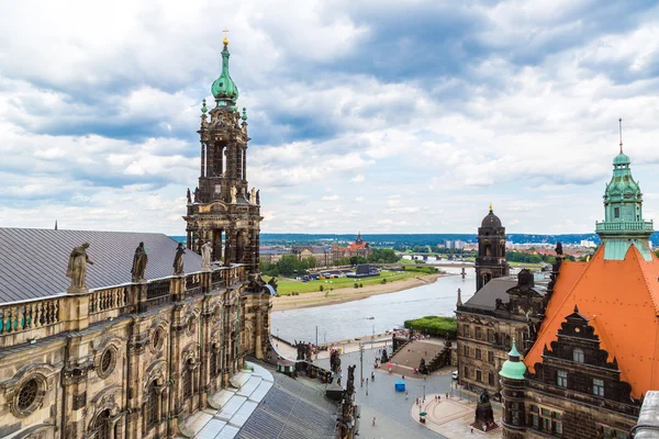A igreja Kreuzkirche em Dresden — Fotografia de Stock