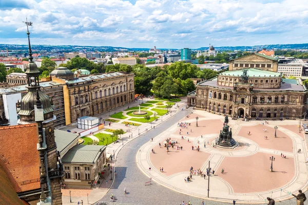 Semper Opernhaus — Stockfoto