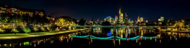 Gün batımında Frankfurt am Main