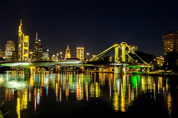 Frankfurt nad Mohanem při západu slunce — Stock fotografie