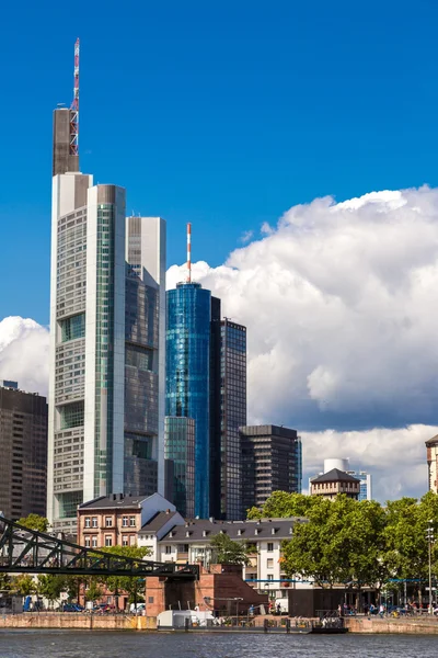 Frankfurt 'ta finans bölgesi — Stok fotoğraf