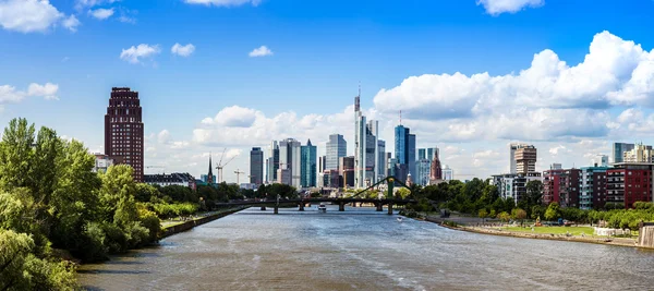 Financieel district in Frankfurt — Stockfoto