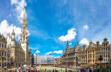 Brüksel grand yerde