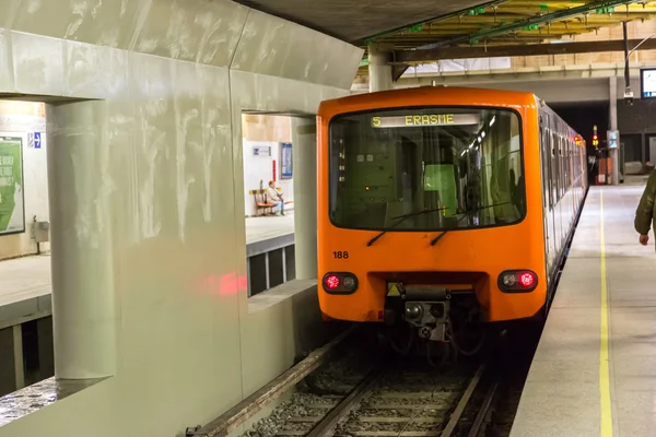 Metro stationin Brussels — Stock Photo, Image