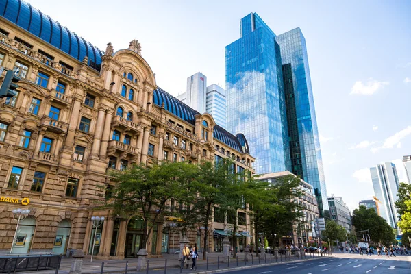 City street in Frankfurt — Stock Photo, Image