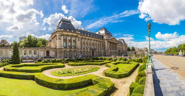 Het Koninklijk Paleis in Brussel — Stockfoto