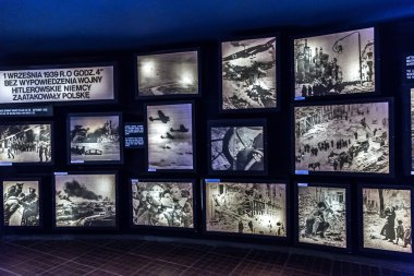 Auschwitz toplama kampı.
