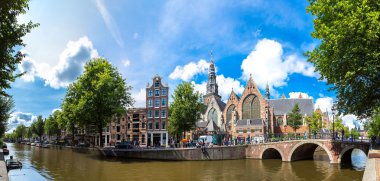 amsterdam'ın eski kilisede