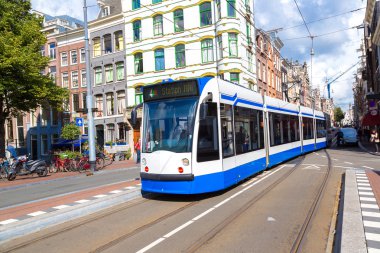 Amsterdam'ın modern tramvay
