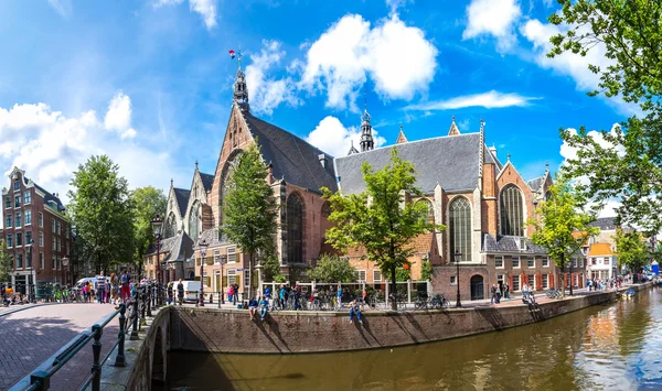 Oude Kerk Amszterdamban — Stock Fotó