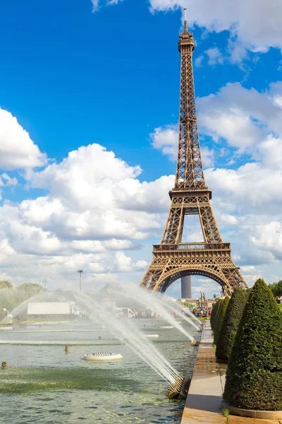 Paris 'teki Eyfel Kulesi — Stok fotoğraf