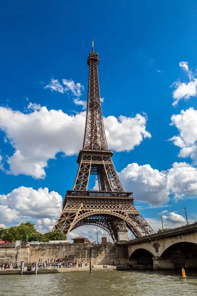 Seine en eiffel toren in Parijs — Stockfoto