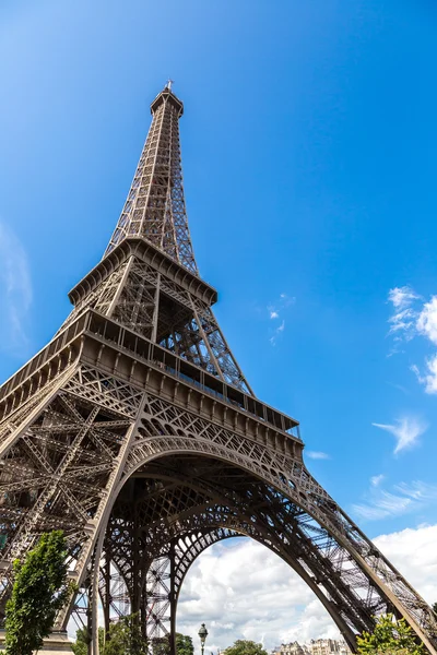 Eiffel tower in Paris — Stock Photo, Image