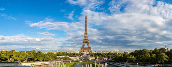 Eiffel tower in Paris