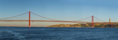 Demiryolu Köprüsü Lizbon