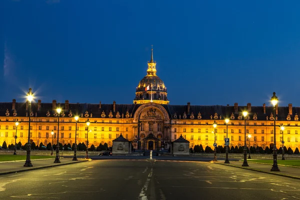 Les Invalides at summer night — Stock Photo, Image