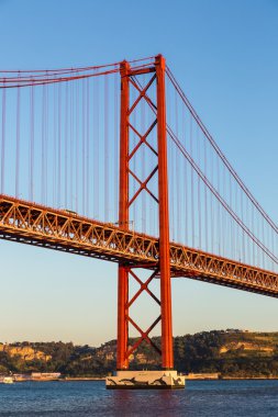 Demiryolu Köprüsü Lizbon.