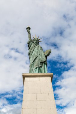 Özgürlük heykeli Fransızca