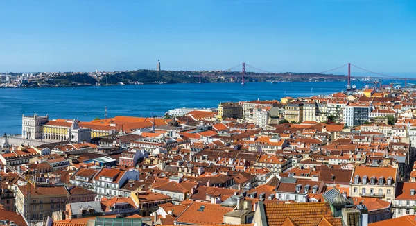 Panoramablick auf Lissabon — Stockfoto