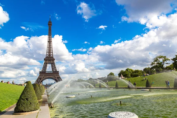 Torre Eiffel en París —  Fotos de Stock