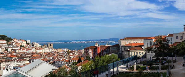 Panoramablick auf Lissabon — Stockfoto