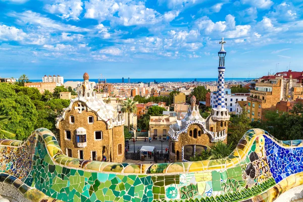 Park Güell in Barcelona, Spanien — Stockfoto