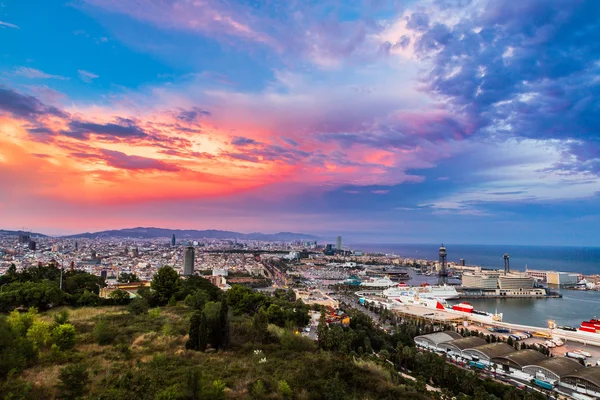 Panoramautsikt över Barcelona — Stockfoto