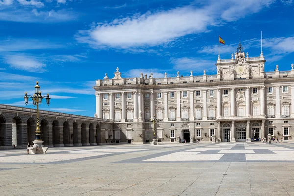 Királyi Palota Madridban, Spanyolországban — Stock Fotó