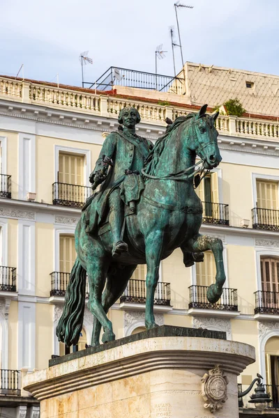 Staty av kung Karl iii i madrid — Stockfoto