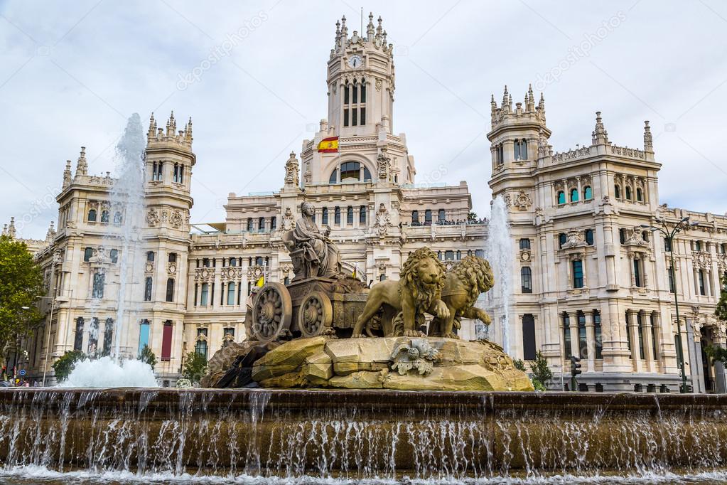 Cibeles fountain in Madrid