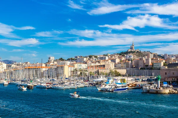 Cathedral and old port in Marseille — Stock Photo, Image