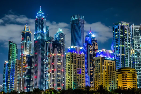 Міський краєвид Дубаї Марина, ОАЕ — стокове фото