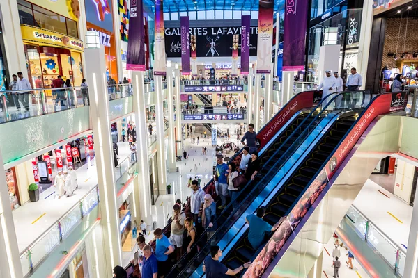 Innenraum der Dubai Mall — Stockfoto