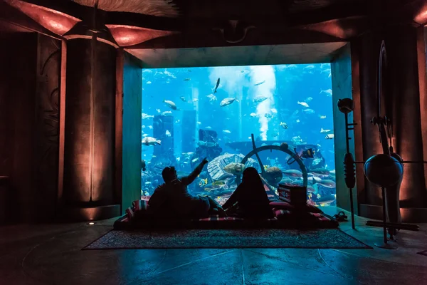 Aquário no hotel Atlantis em Dubai — Fotografia de Stock