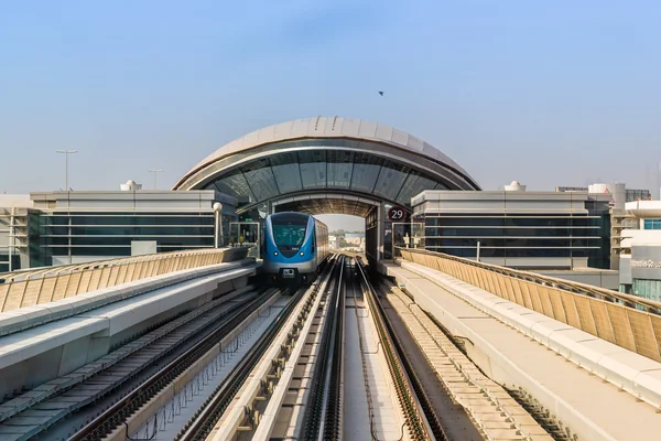 Metro v Dubaji železniční — Stock fotografie