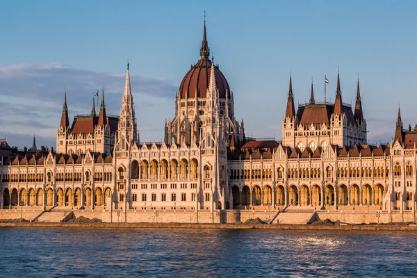 Building of Parliament in Budapest, Hungary — Stock Photo, Image