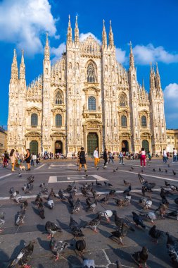 Milano Katedrali'ne, Duomo